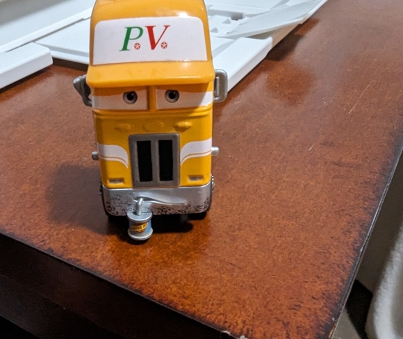 Disney Pixar Truck Cab. No trailer. Peterbilt name on bottom. Die cast. - Picture 3 of 5